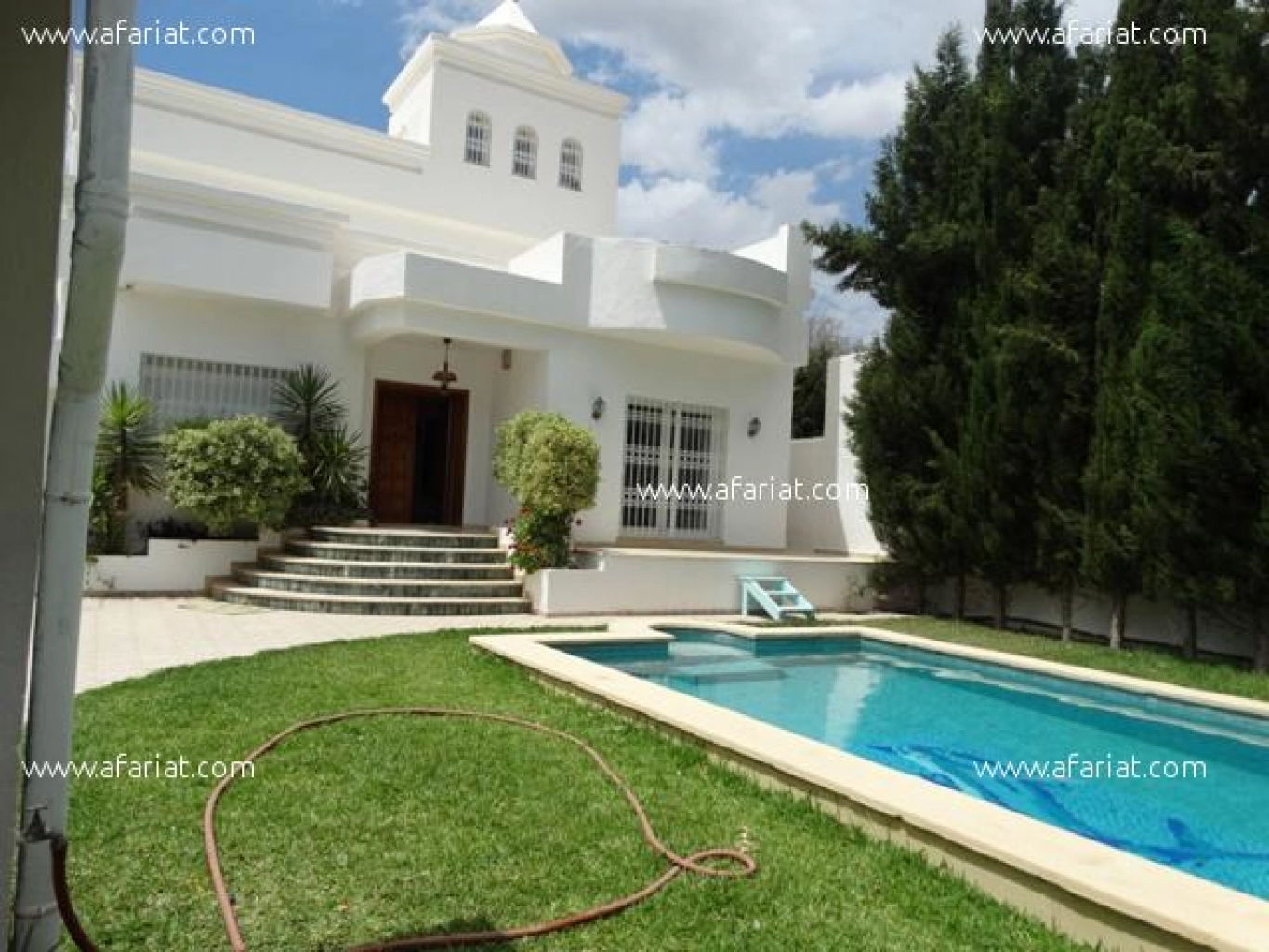 Villa LA ROSE BLEUE(Réf: L304)