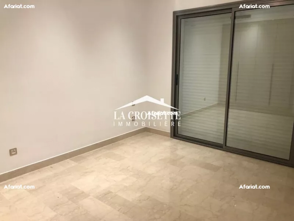 Appartement S+2 avec terrasse à La Marsa MAL0803