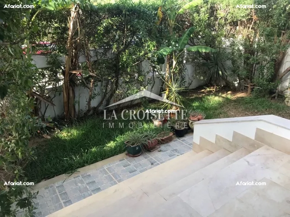 Duplex S+3 avec jardin à La Marsa ZDL0244