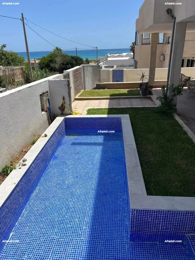 A louer un rez de chaussée indépendant à plage elhaouria
