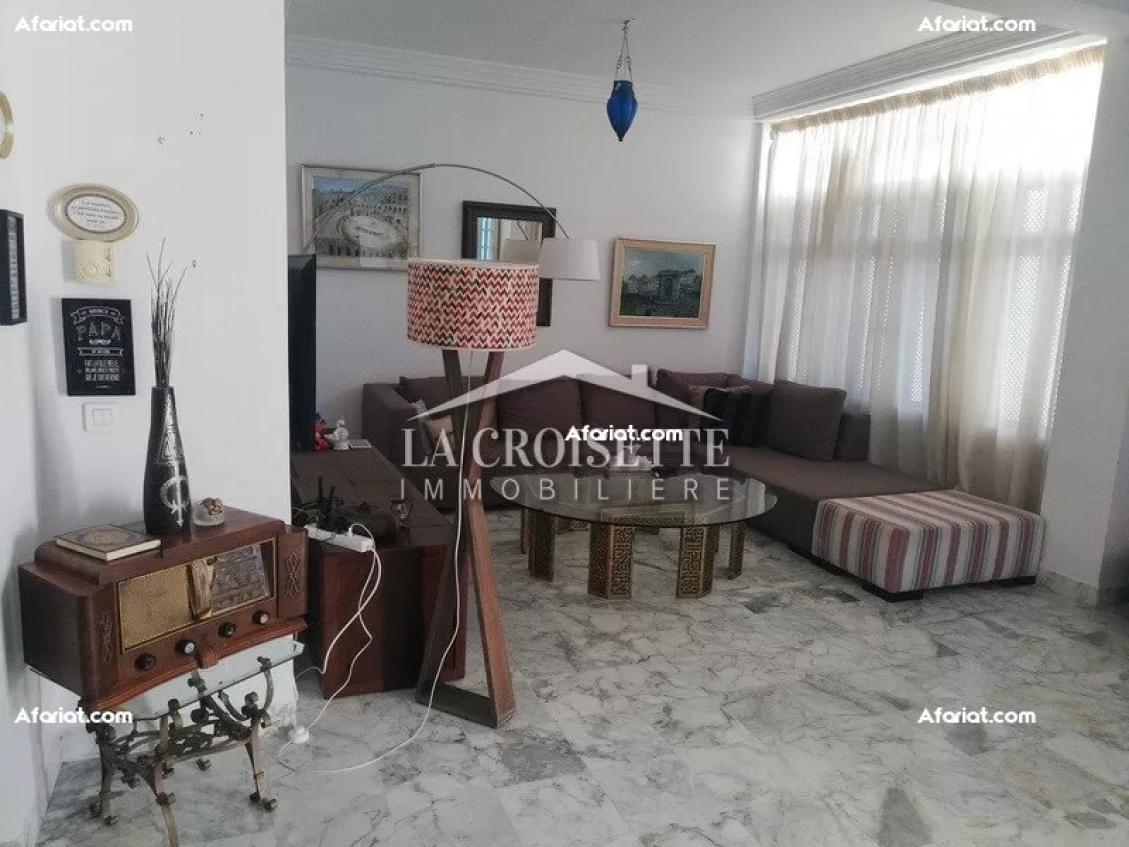 Appartement S+3 vue sur mer à Gammarth MAL0908