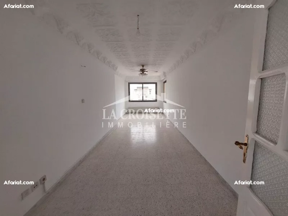 Etage de villa S+2 à La Marsa  MEL0502