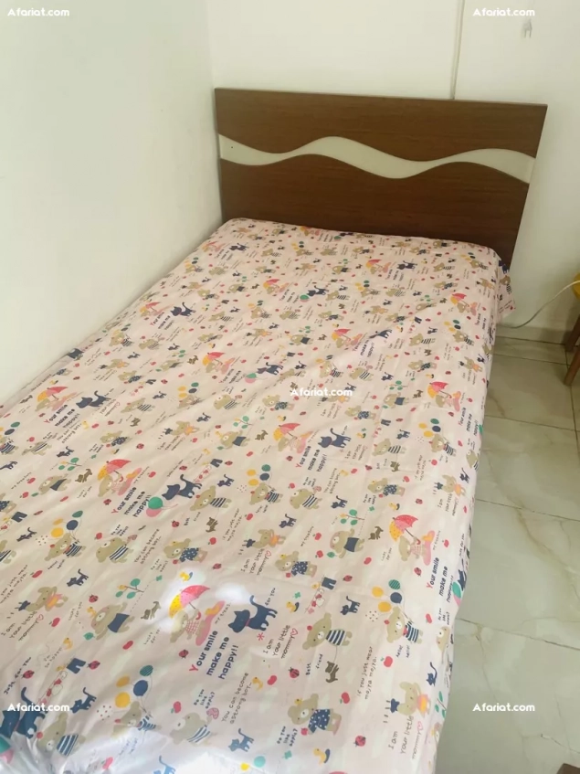 2 lits place et Demi avec matelas a 550 dt