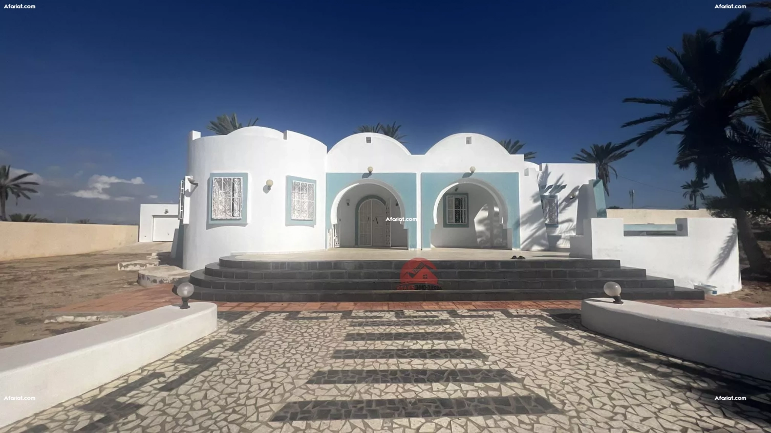 VILLA AVEC GRAND TERRAIN MIDOUN DJERBA