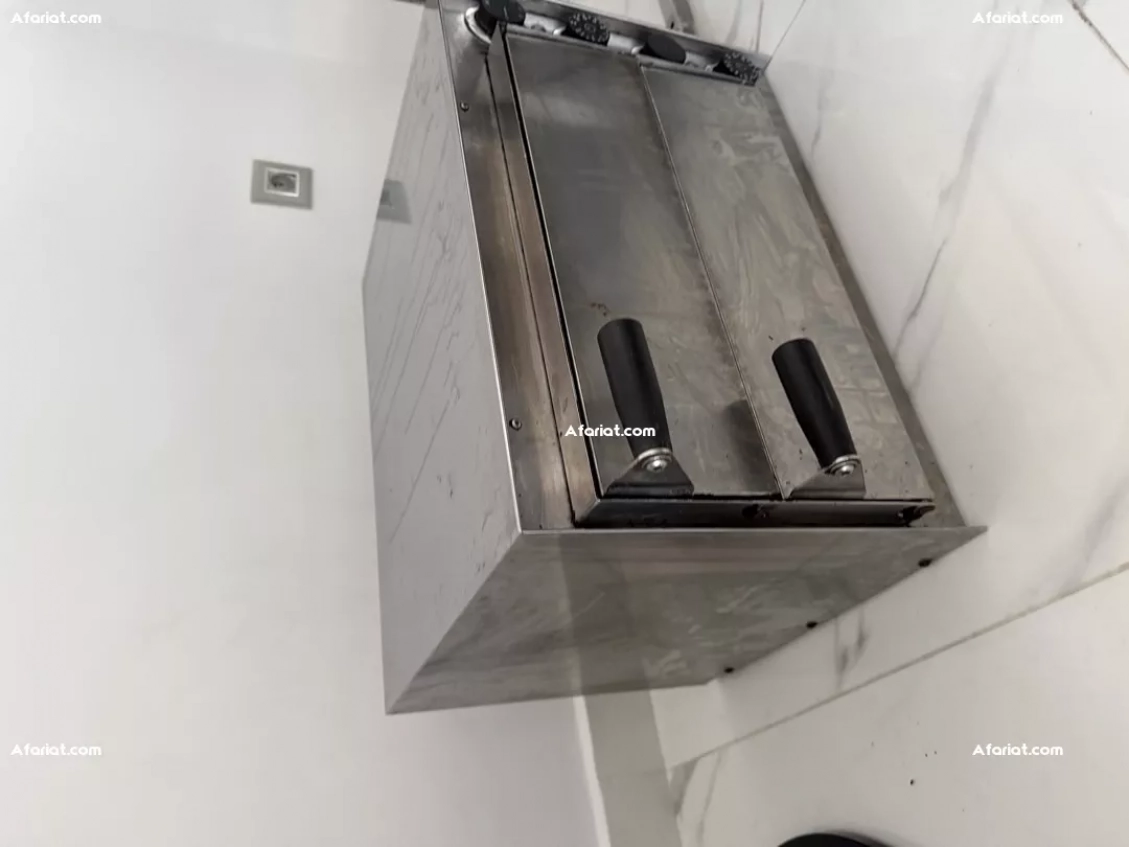 Four sur pierre deux étage