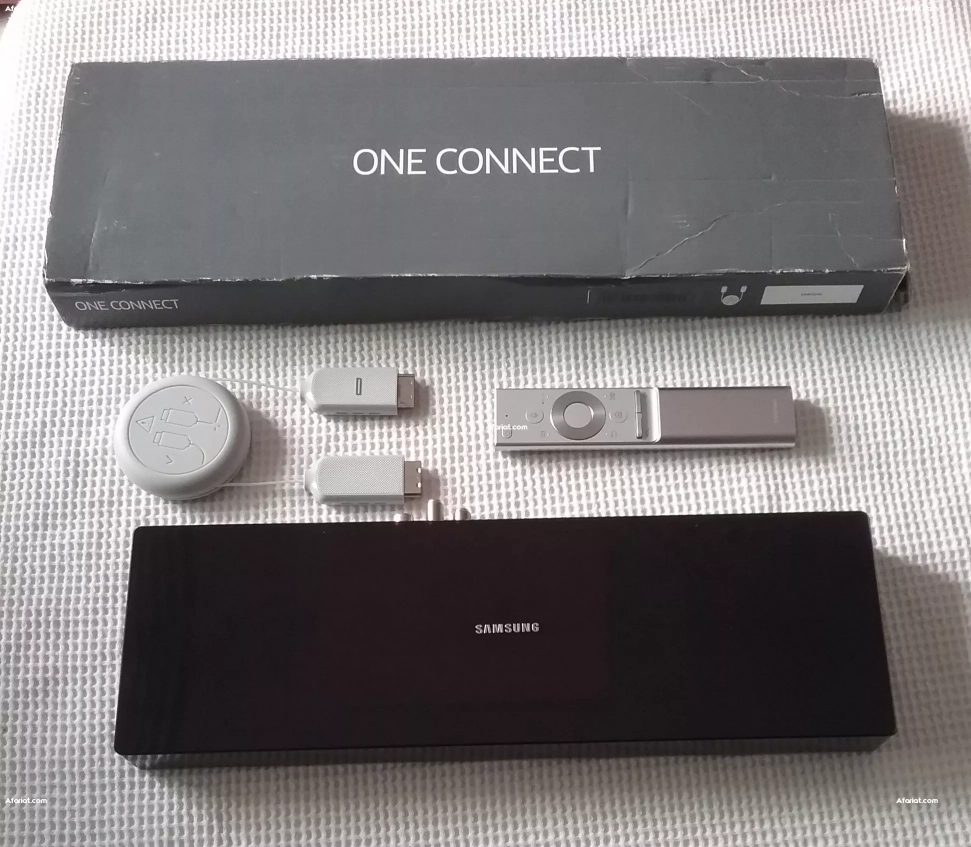 Boitier ONE CONNECT SAMSUNG