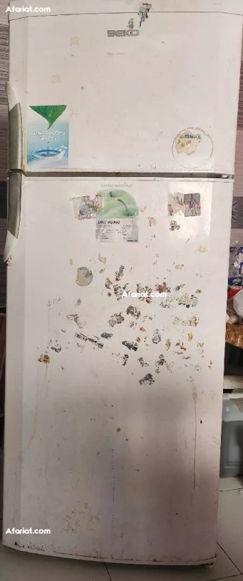 Réfrigérateur et machine à laver