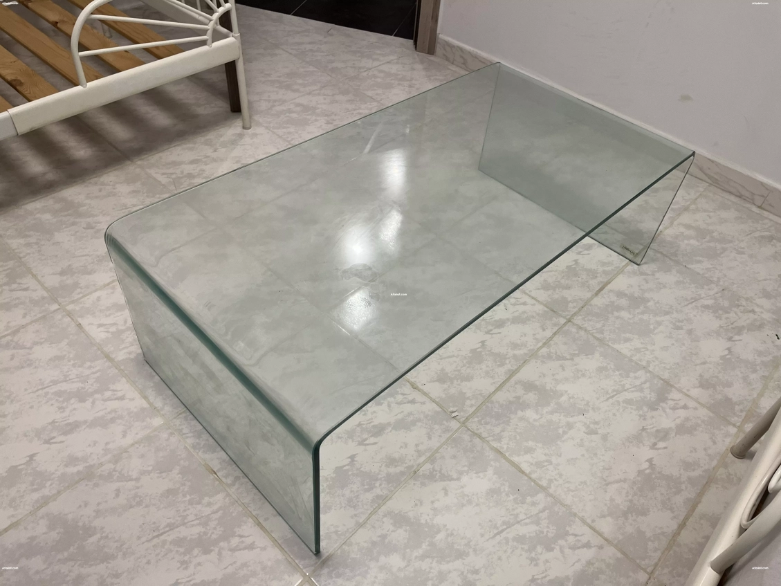 Table en verre