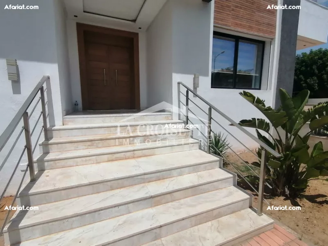 Rez-de-chaussée de villa S+3 aux Berges du Lac ZRCL0287