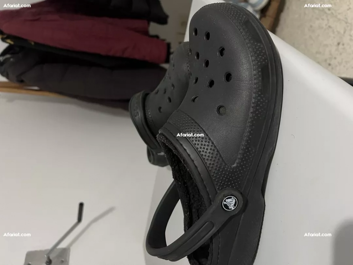 crocs noir