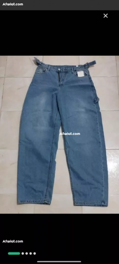 baggy jeans