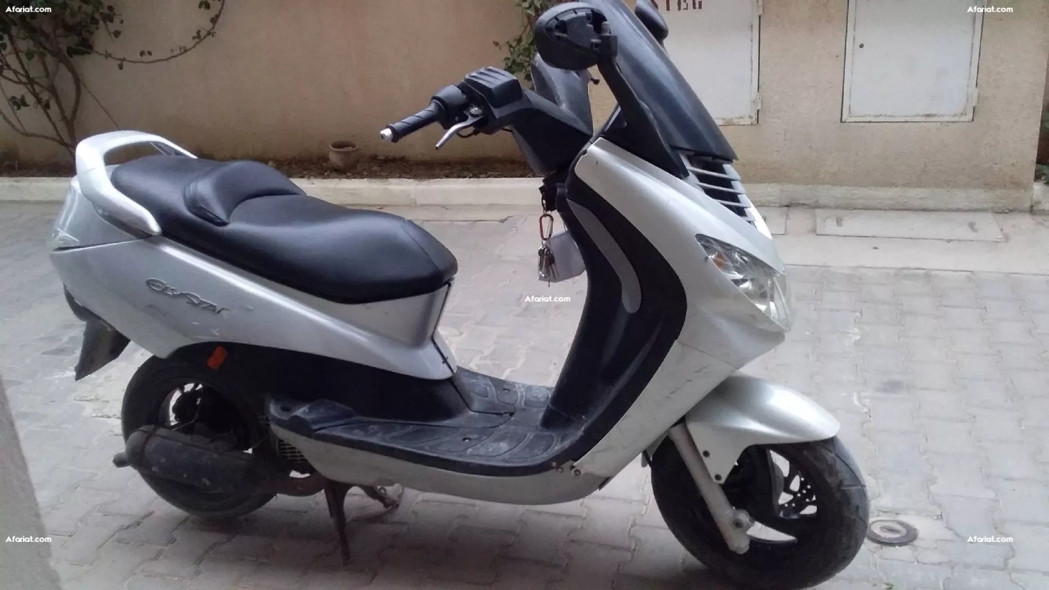 scooter Peugeot