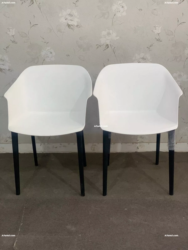 deux chaise visiteur