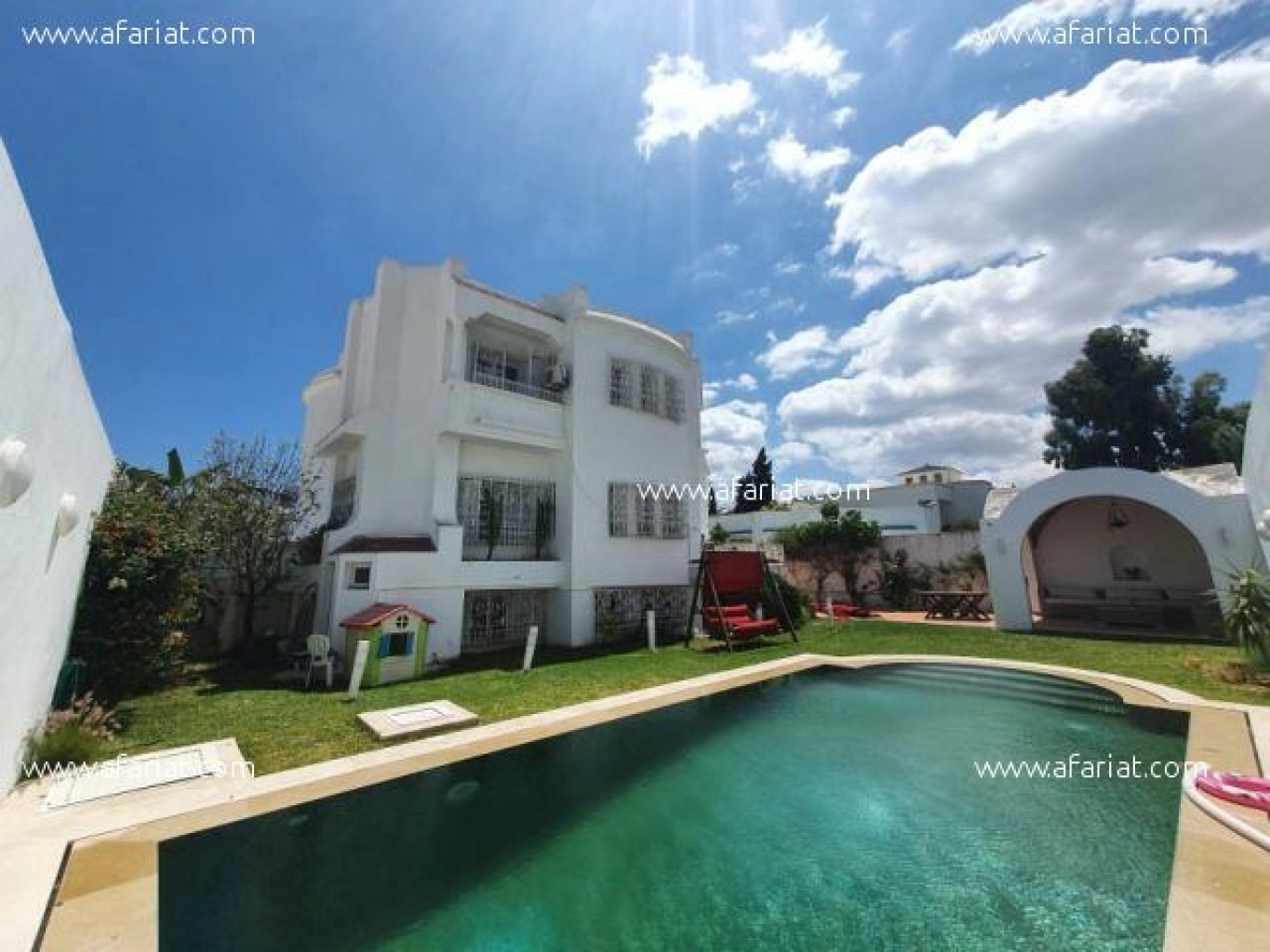 Villa PAPILLONS(Réf: L2251)