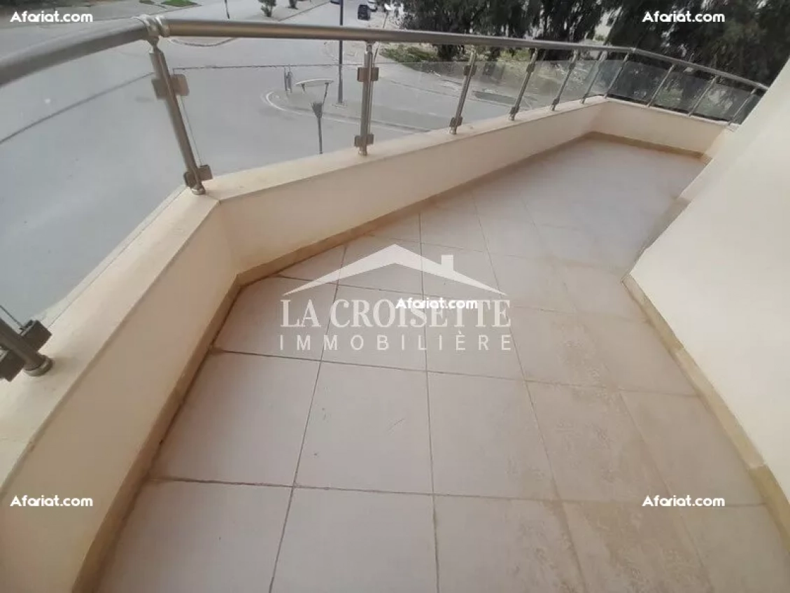 Appartement S+3 ave terrasse aux Jardins de Carthage MAL080