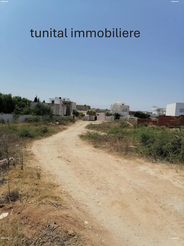 Gammarth village : A vendre terrain bien située zone villa