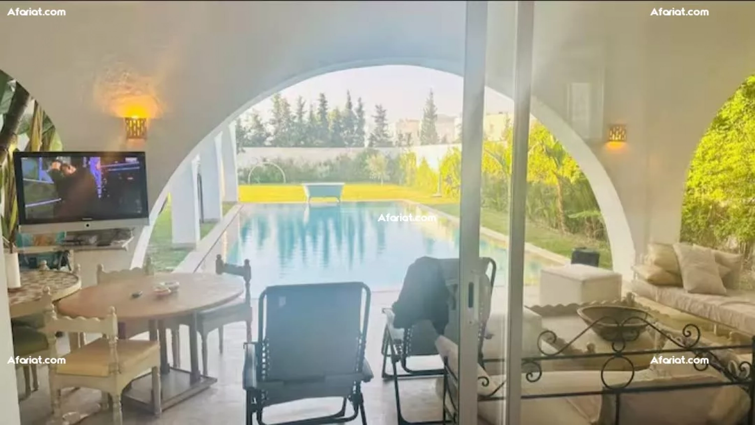 villa jinene hamemat 5 chambres et 5.5 salles de bain