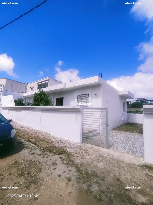 une maison indépendante à 300 mètres de la mer