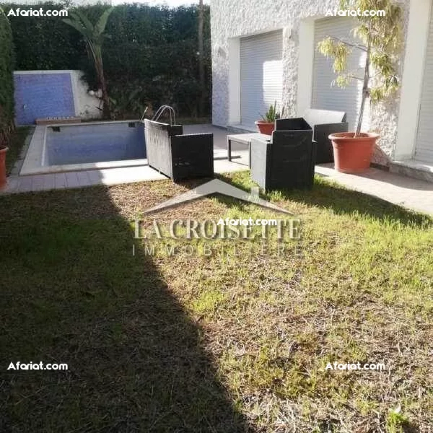 Villa meublée S+6 avec piscine à La Marsa MVV0211