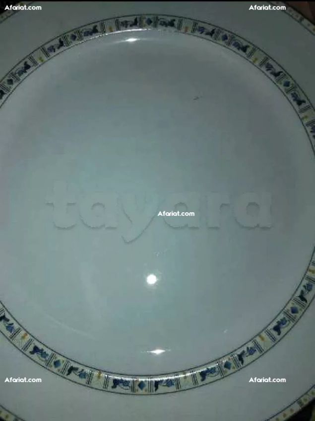 service porcelaine Tunisien neuf jamais utilisé