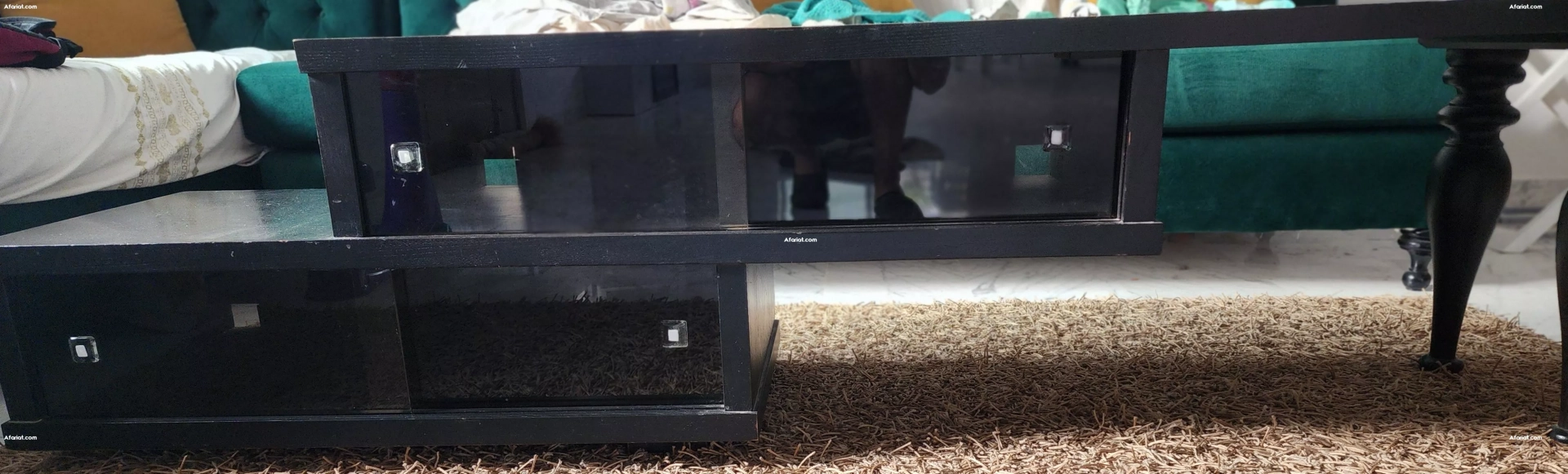 MEUBLE TV+TABLE DE CHEVET EN BOIS