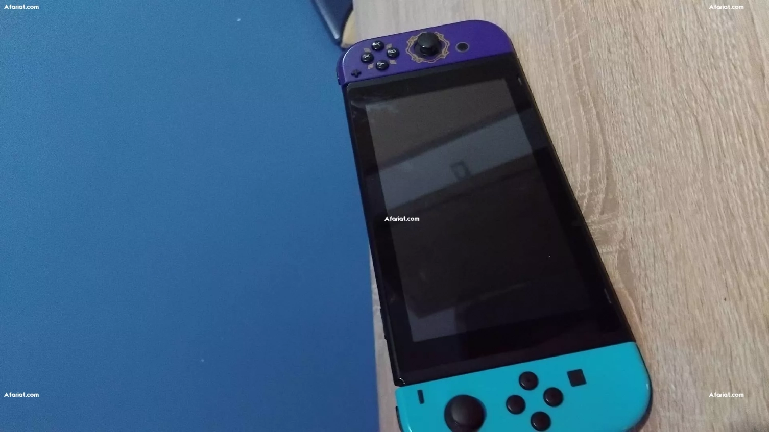 Nintendo Switch 1(+Le Pack Zelda et Smash Bros)