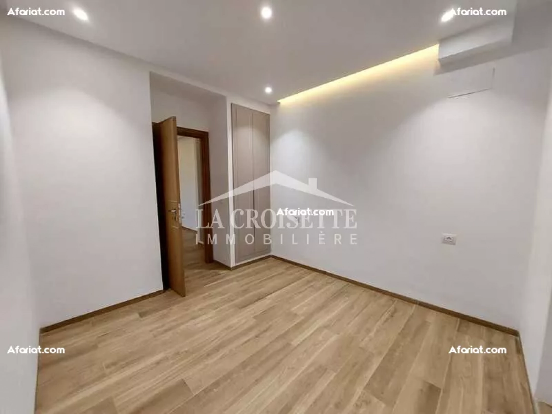 Appartement S+2 à La Soukra  MAL1276