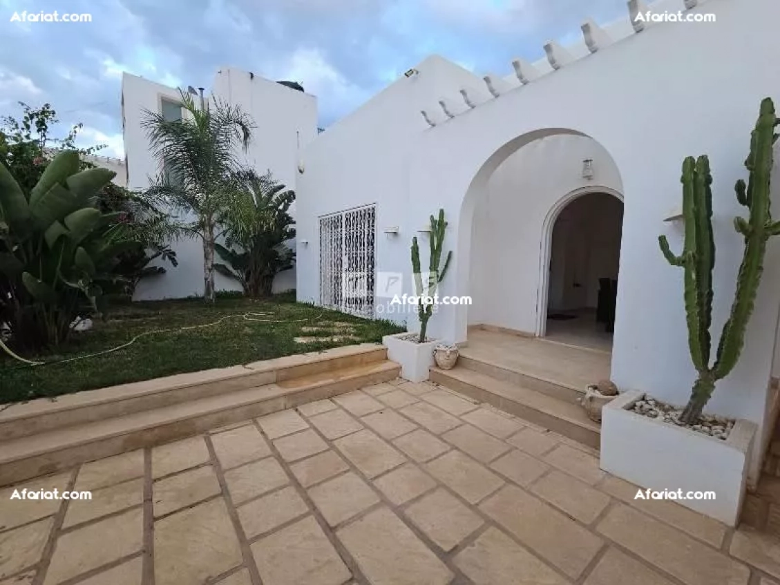 BELLE VILLA ZONE THEATRE