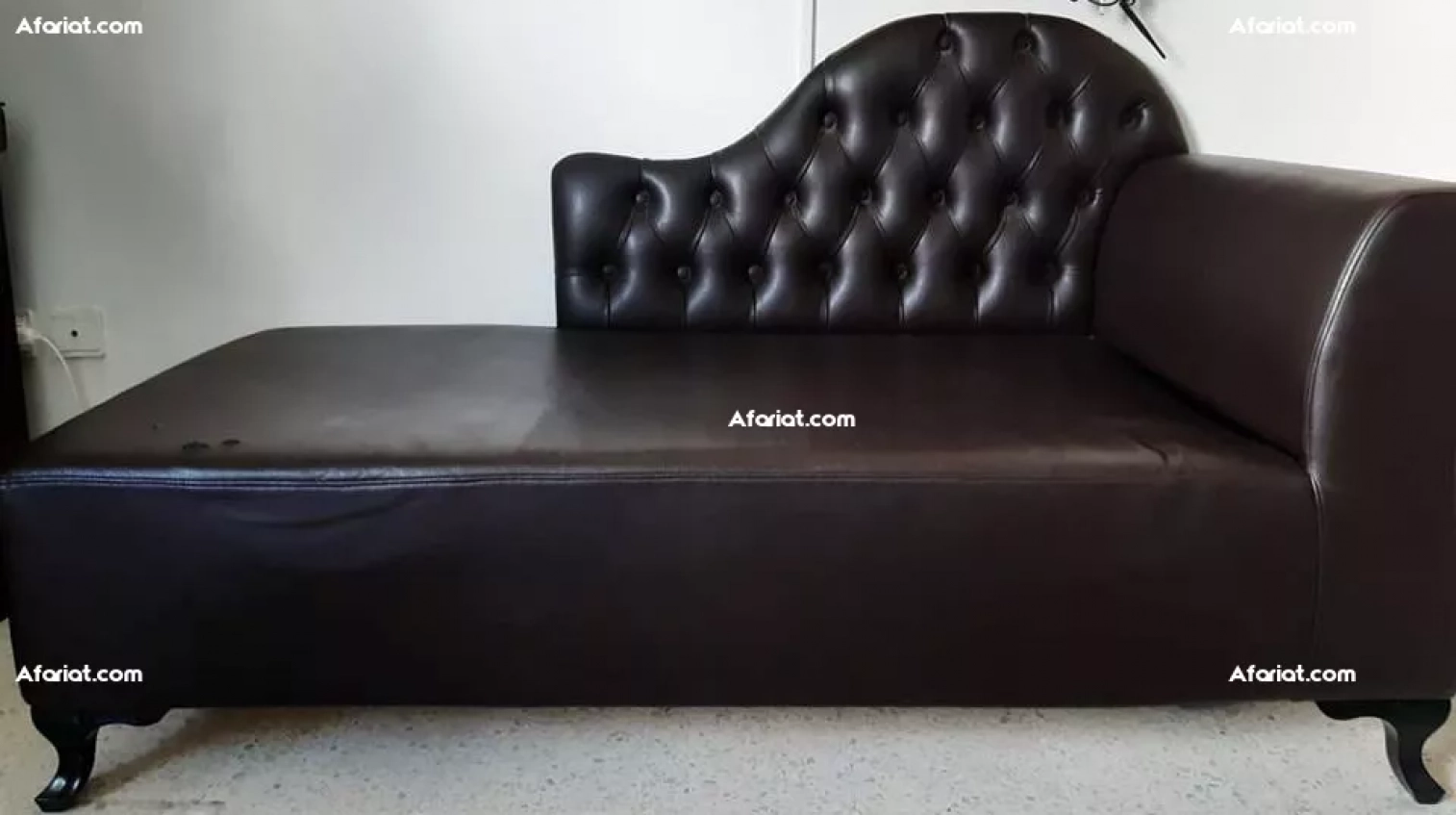 BANQUETTE LOUNGE
