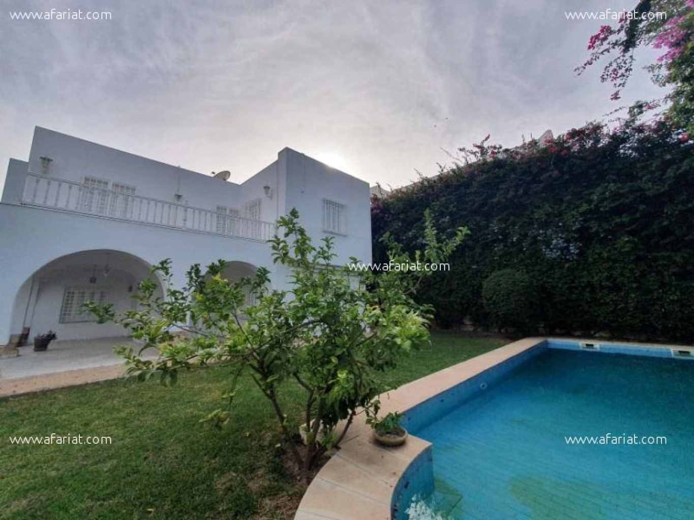 Villa MOON(Réf: L2282)