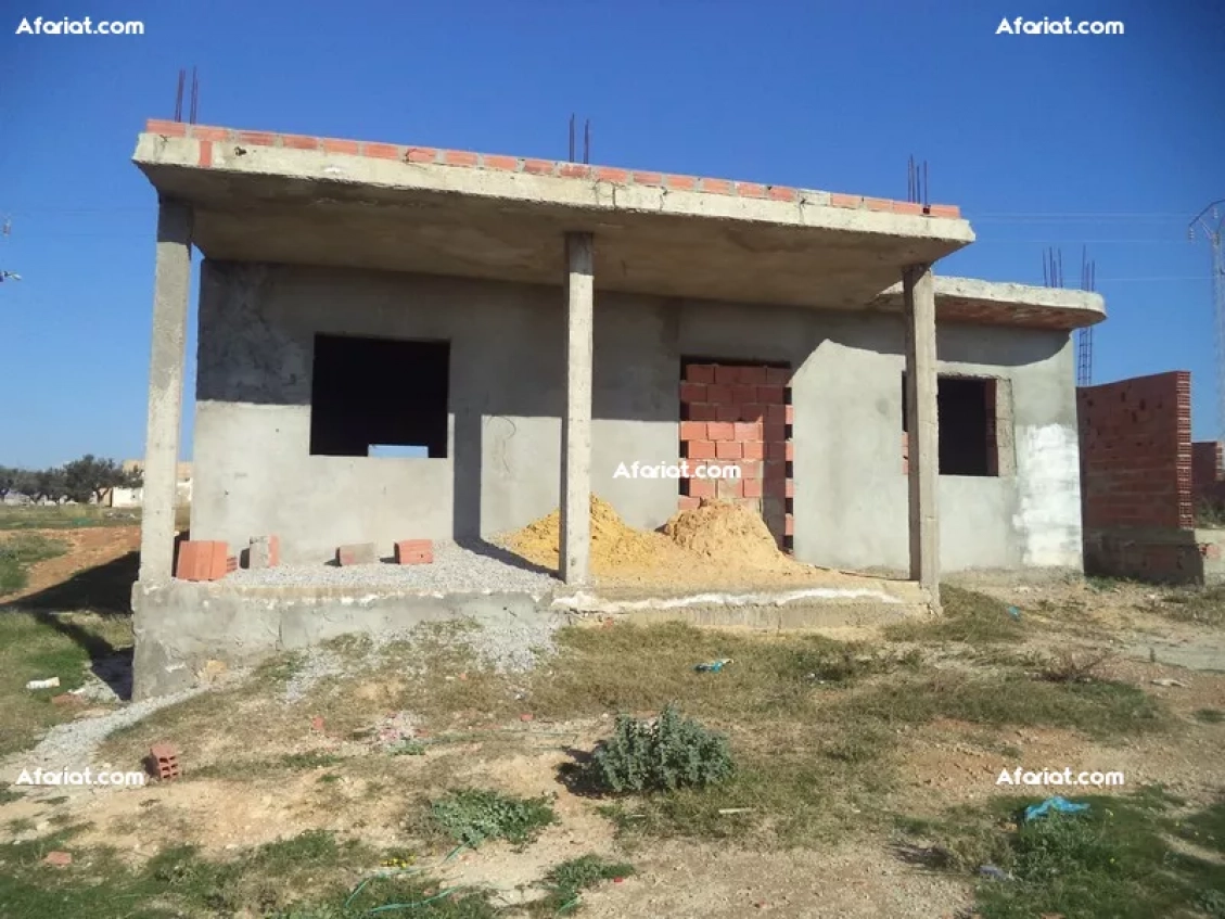 av maison au cours de construction a hammamet