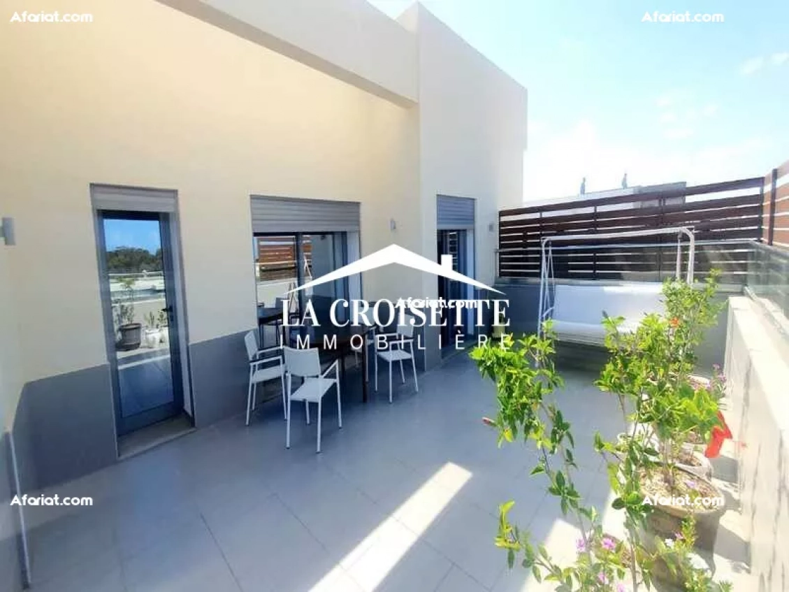 Penthouse meublé S+3  à Gammarth MAL1176