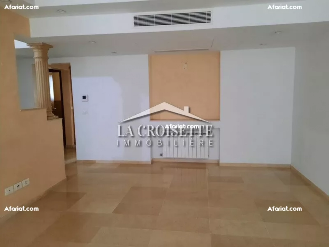 Triplex S+4 aux jardins de Carthage MTRL0024