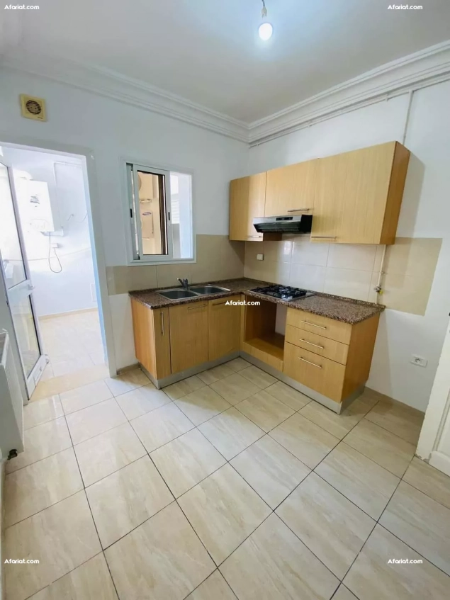 A louer un appartement S+3 HST à Ezzahra