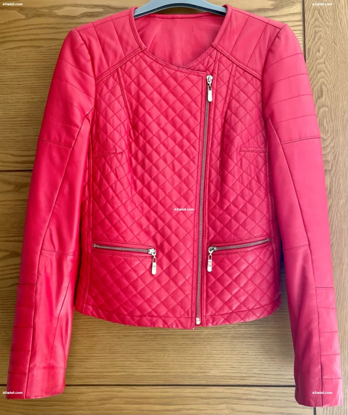 BLOUSON CUIR ROUGE 38