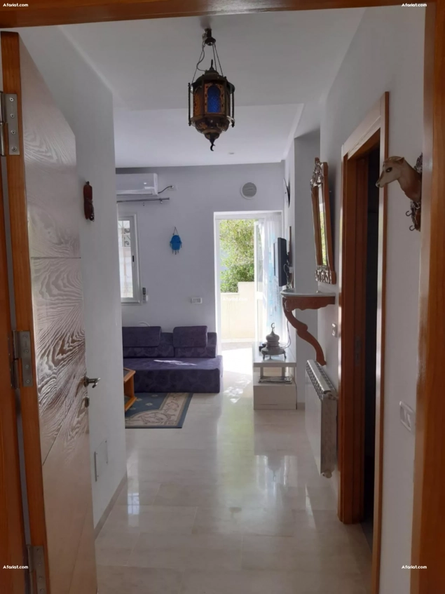 Appart. neuf Meublé étage villa Salon plus 2 chambres avec garage