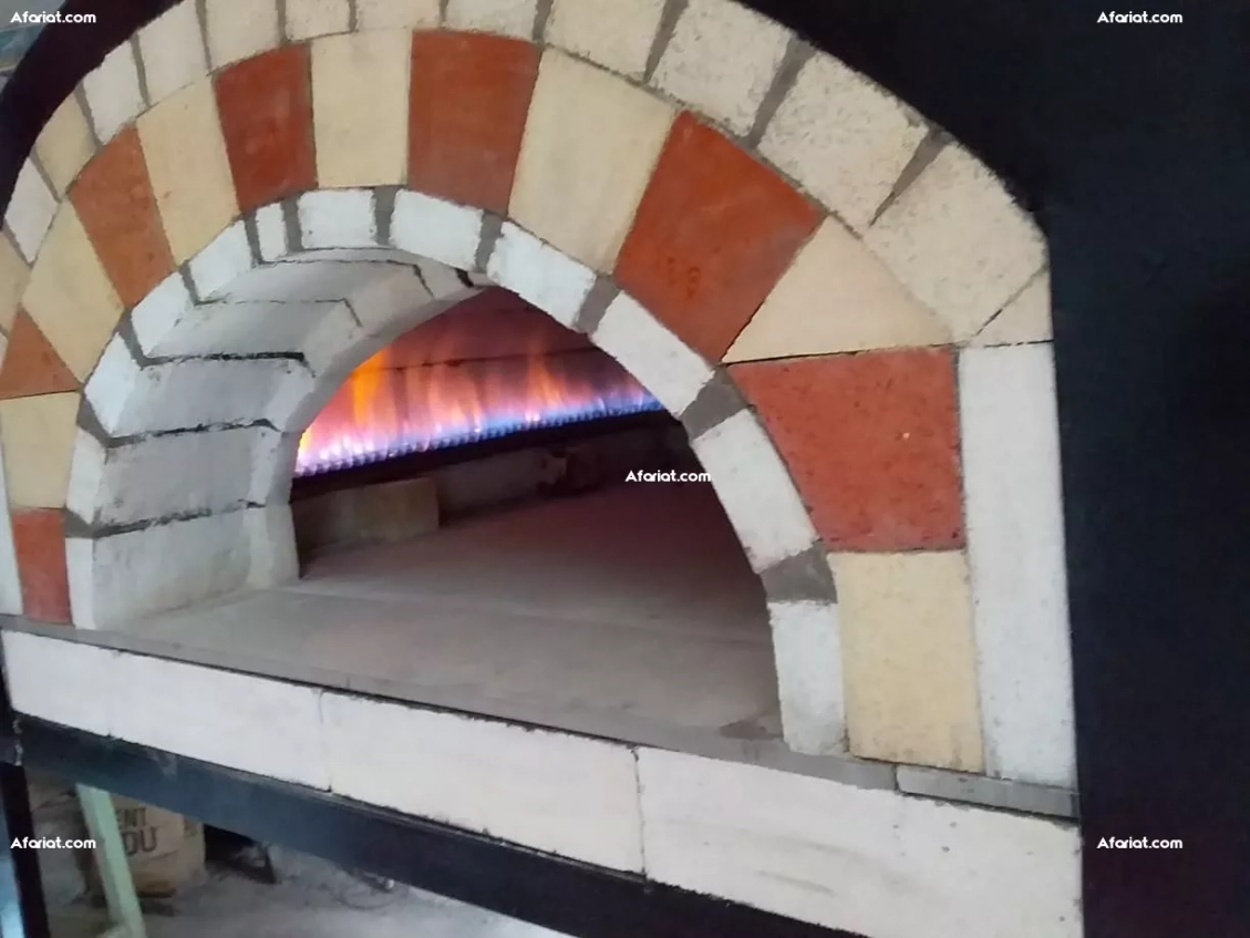 fabrication  de fours pizza a bois et a gaz Garantie 5 ans