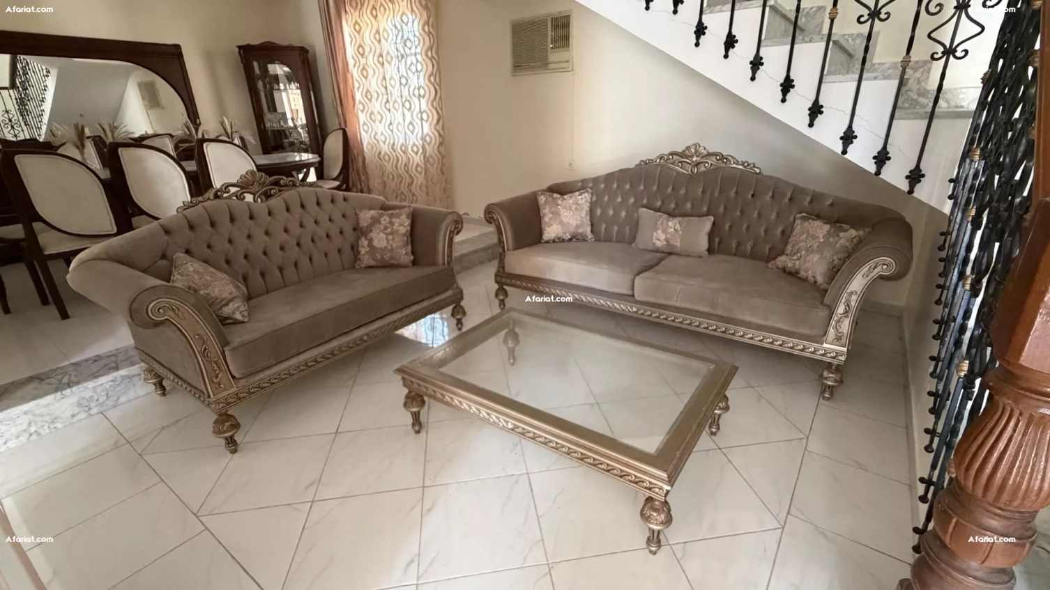 Salon 6 Personne avec table basse