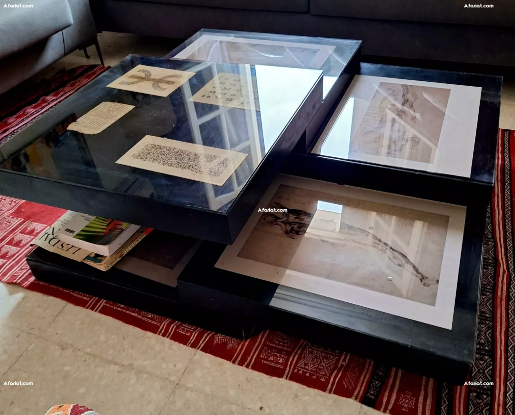 Table style art deco