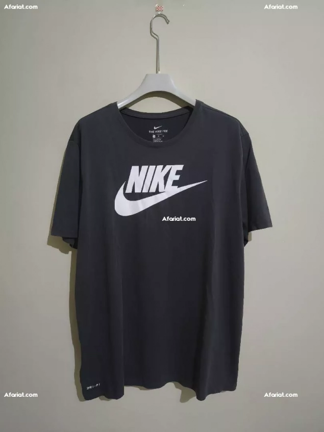 pull nike gris XL