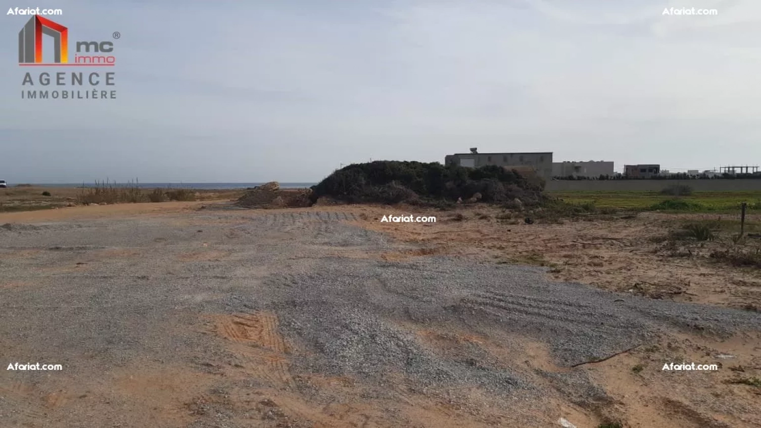 à vendre un lotissement pied dans l'eau à dar Allouche kélibia