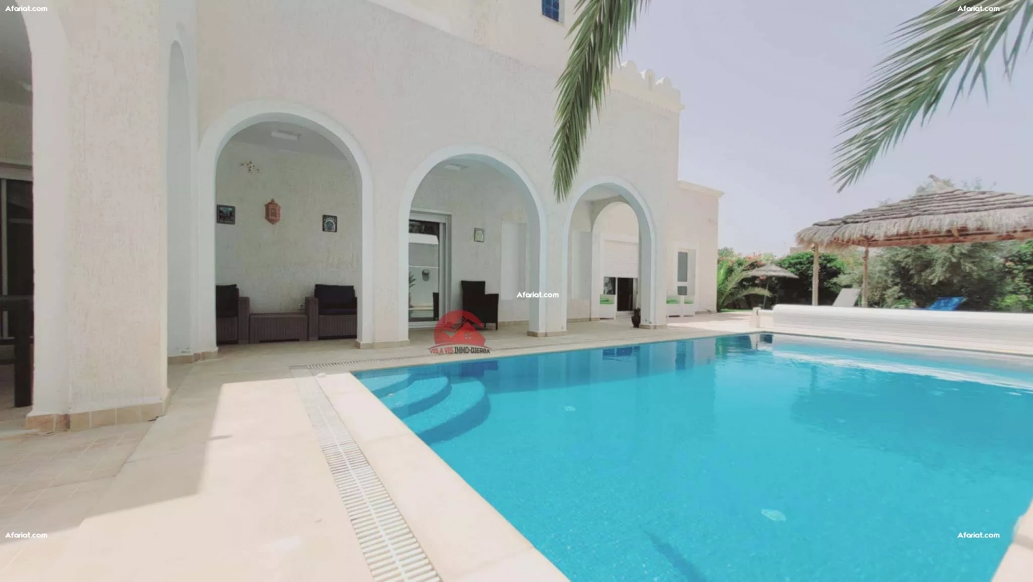 VILLA AVEC PISCINE À DJERBA AGHIR ZU