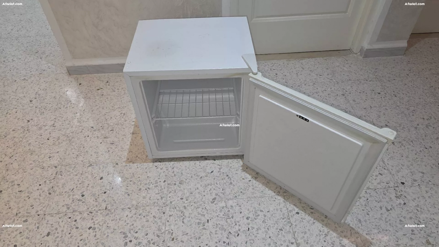 mini fridge