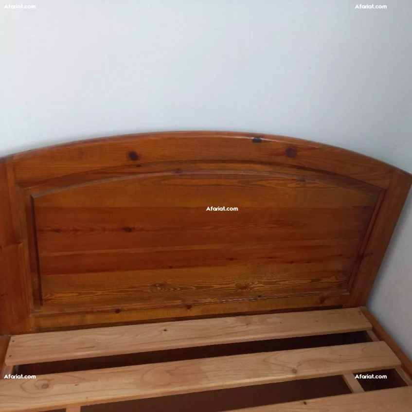 un lit de largeur 1 m 20