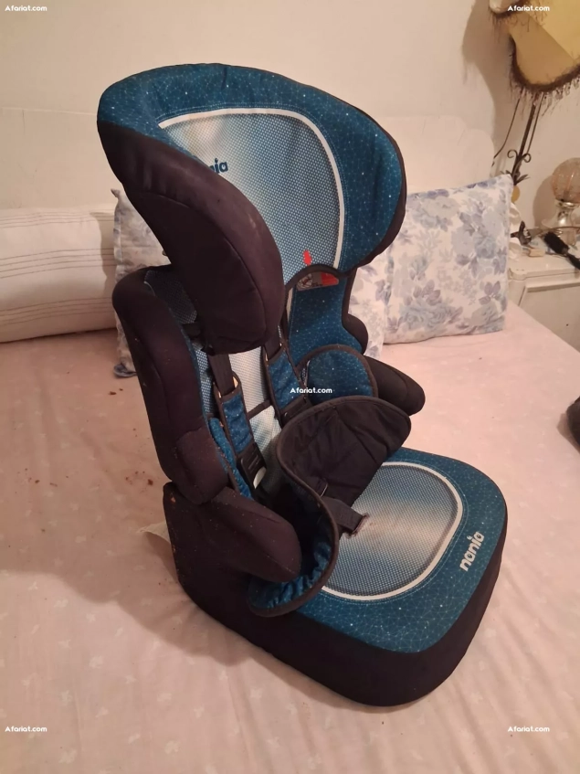 Siège Auto Bébé NANIA - Évolutif et Sécurisé