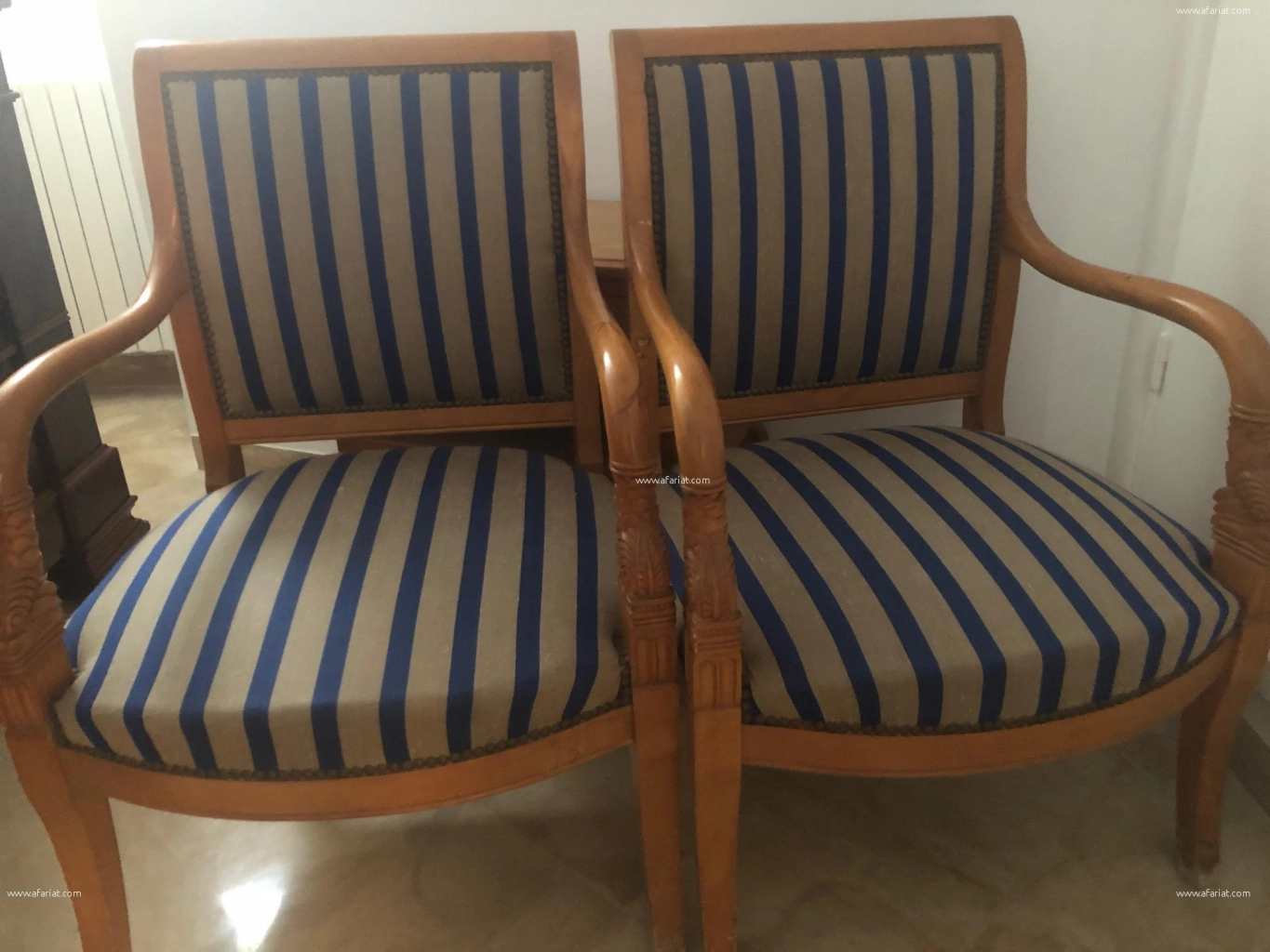 2 chaises en bois et tissu bleu et beige - Afariat Tayara