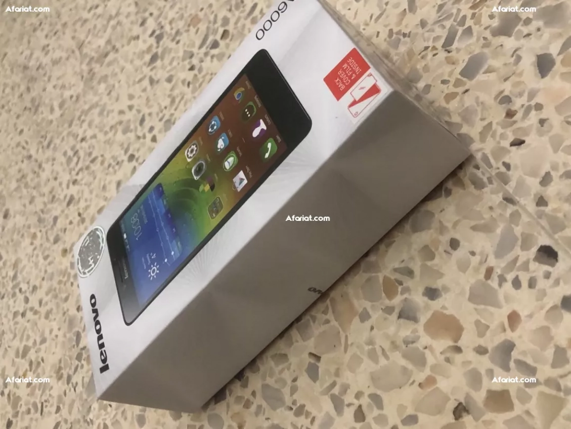 smartphone a6000 lenovo cacheté