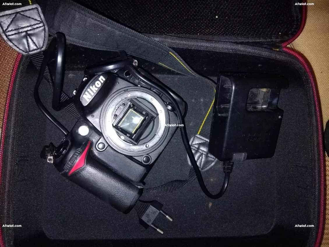 camera nikon d7000 avec objectif 18 200mm