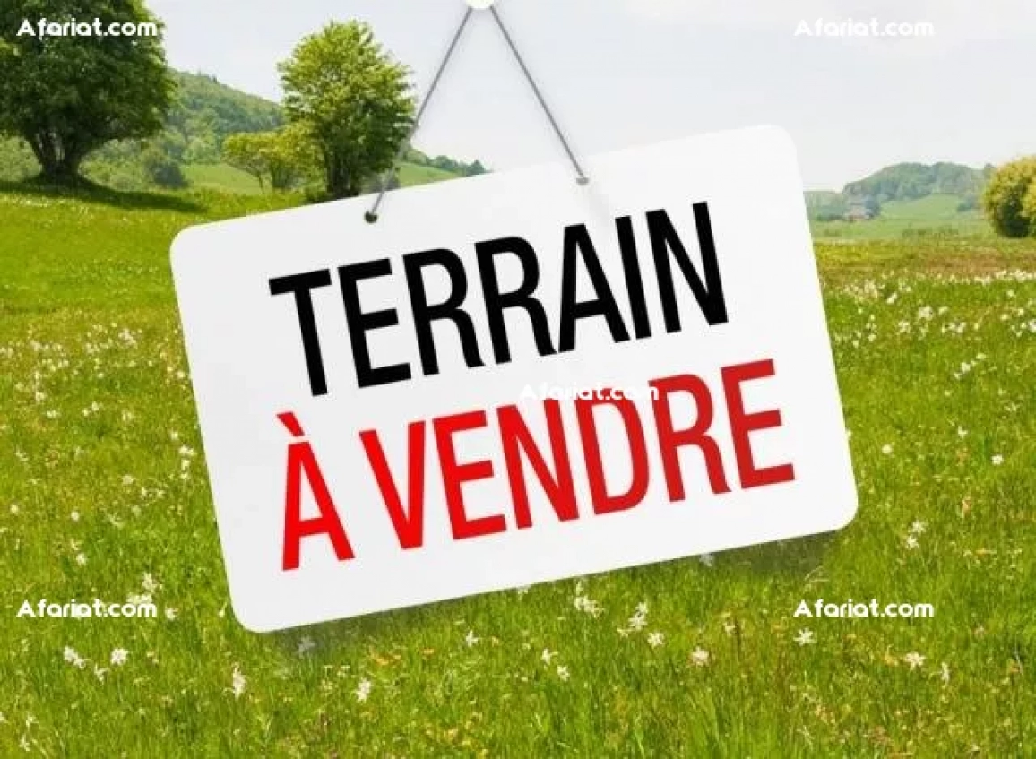 Beau terrain de 450 m² à La Soukra