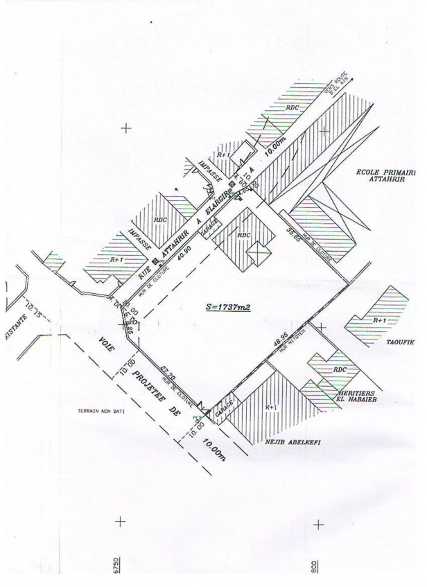 Terrain de 1737 m² Route EL AIN km 2